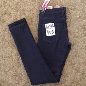 BillaBong Denim Leggings Size 0. NWT